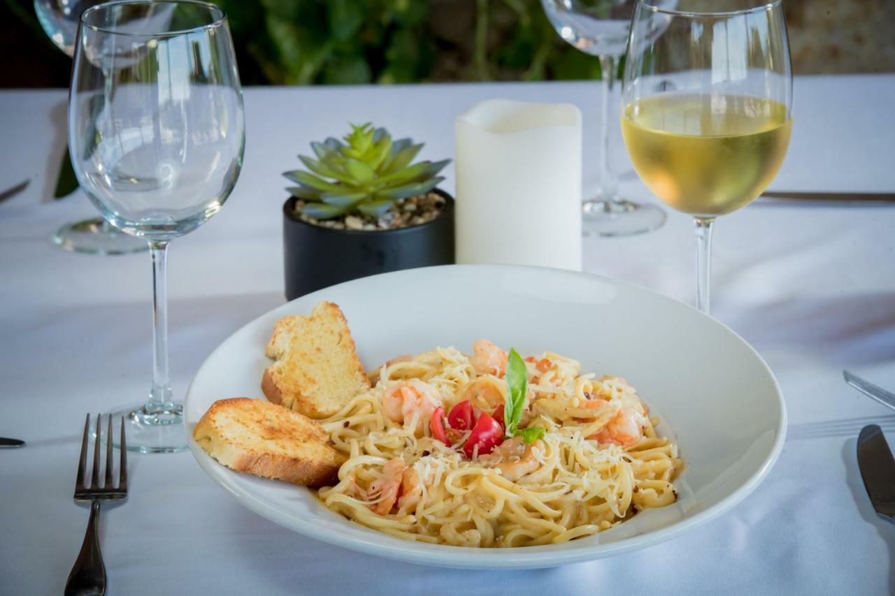 Vista La Ribera Hotel Ngoại thất bức ảnh